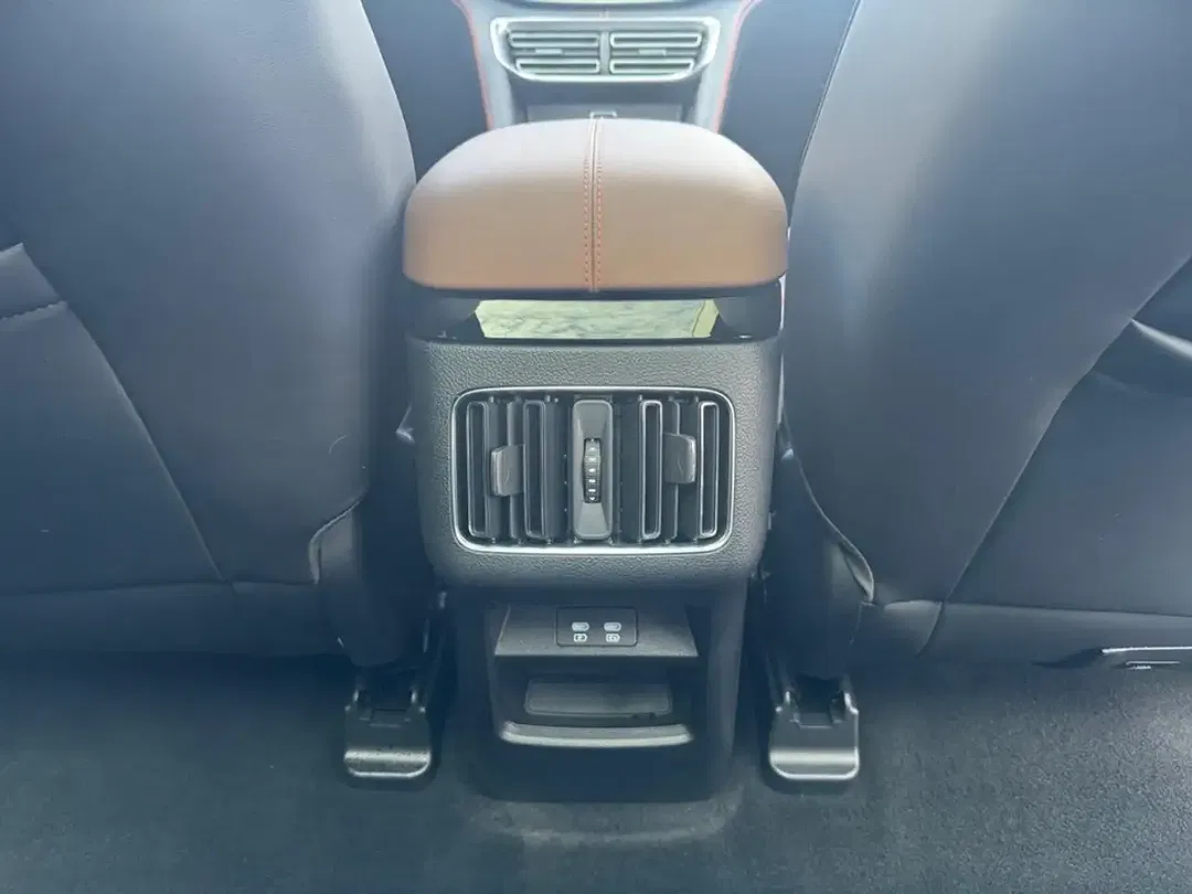 BYD Seal U 160 kW 1.5 PHEV Comfort - Thumbnail 21