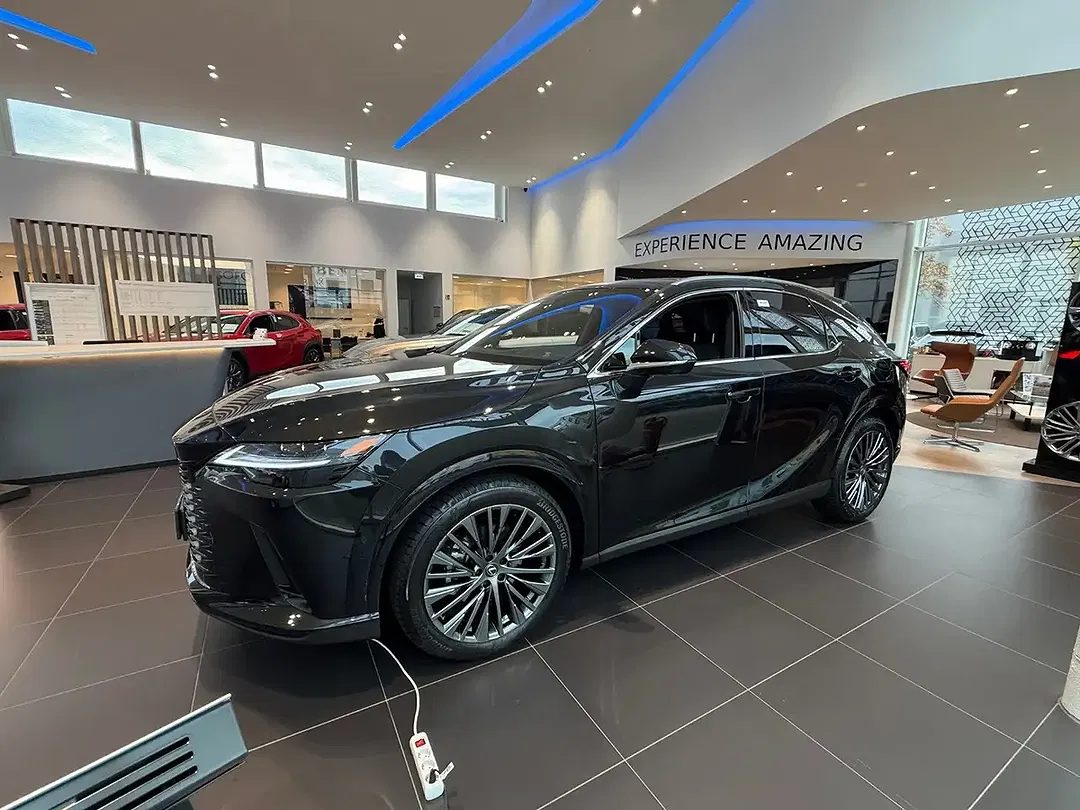 Lexus RX 450h PHEV - Thumbnail 4