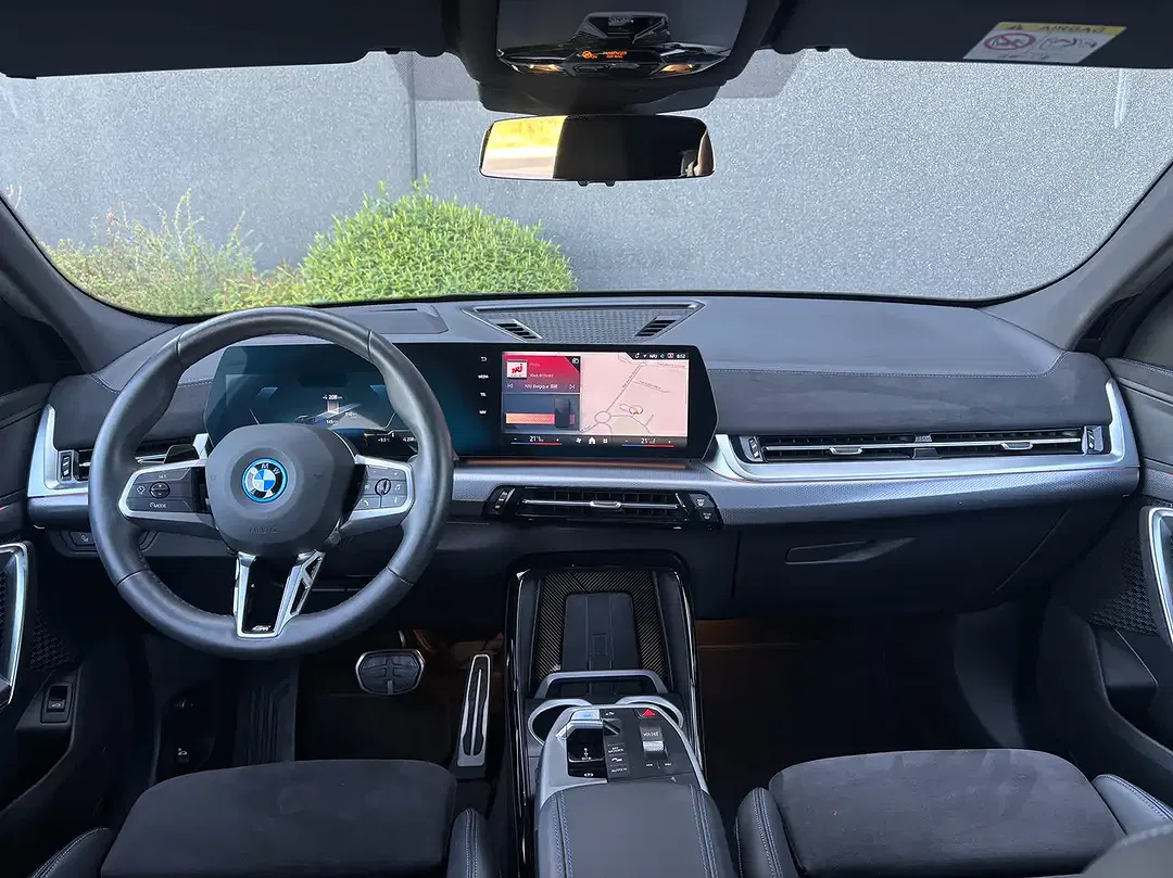 BMW iX2 eDrive M Edition - Thumbnail 4