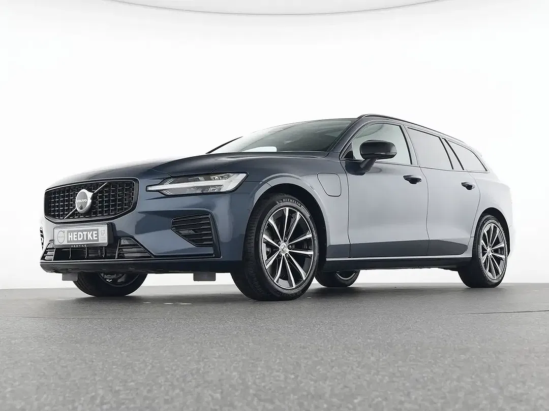 Volvo V60 T8 PHEV Hybrid AWD Plus Dark - Thumbnail 7