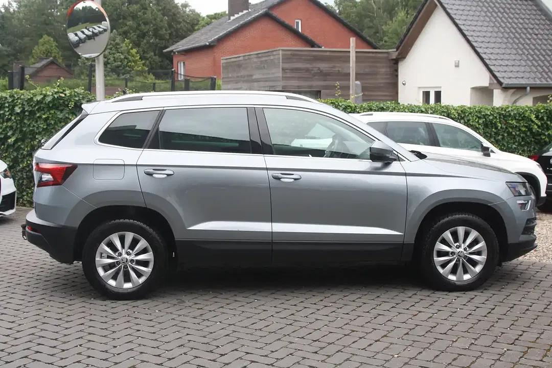 Skoda Karoq 1.0 TSI Ambition - Thumbnail 5