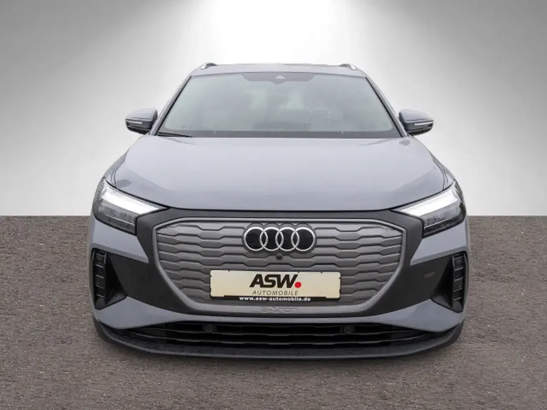Audi Q4 e-tron 40 - Thumbnail 4