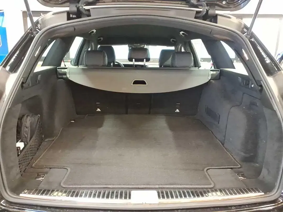 Mercedes-Benz E 220 AIRMATIC Burmester Avantgarde - Thumbnail 12