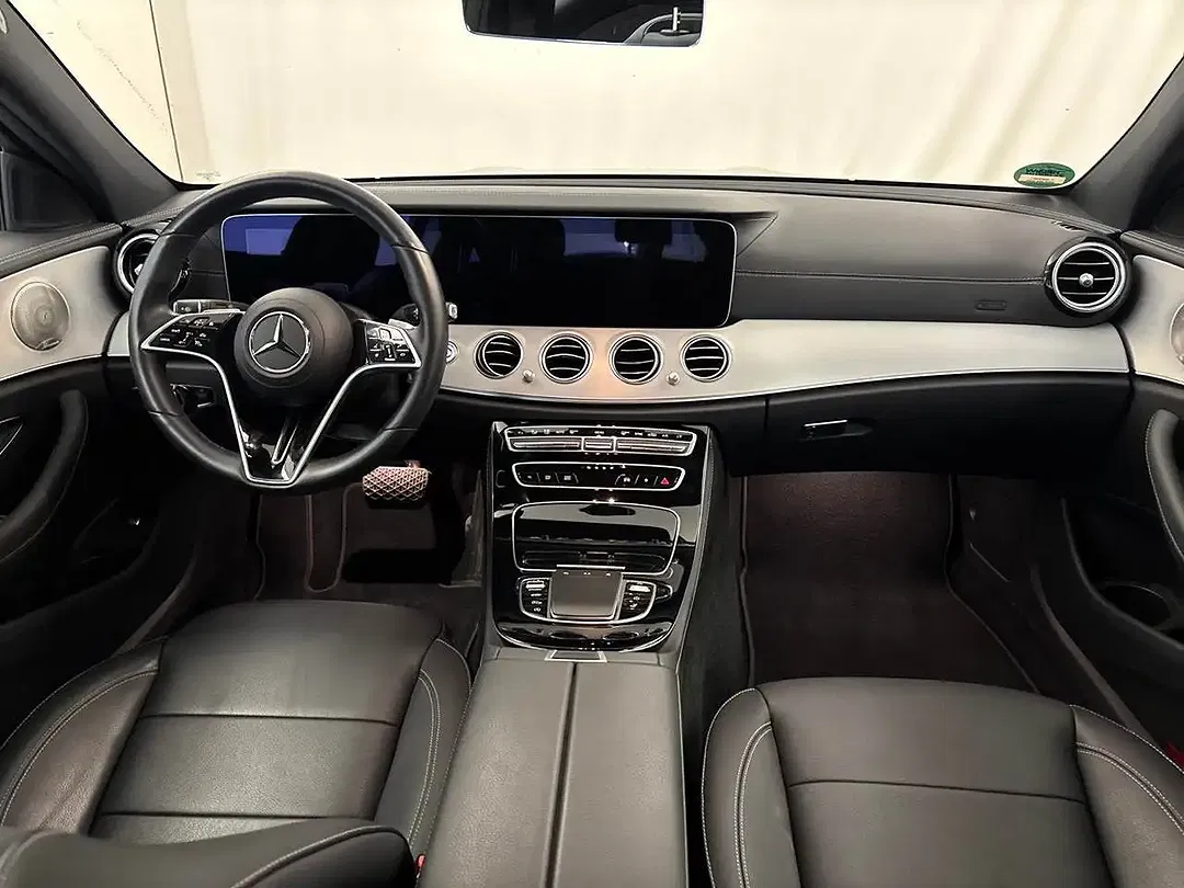 Mercedes-Benz E 220 AIRMATIC Burmester Avantgarde - Thumbnail 5
