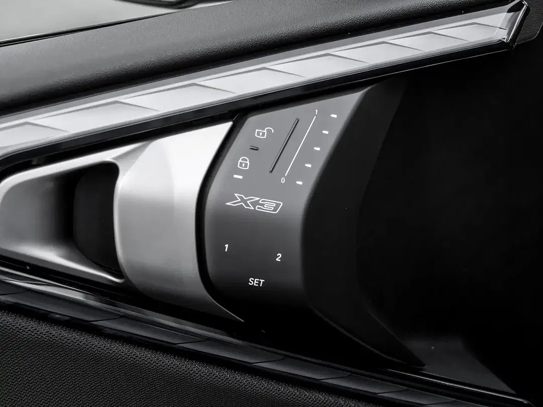 BMW X3 xDrive M - Thumbnail 13