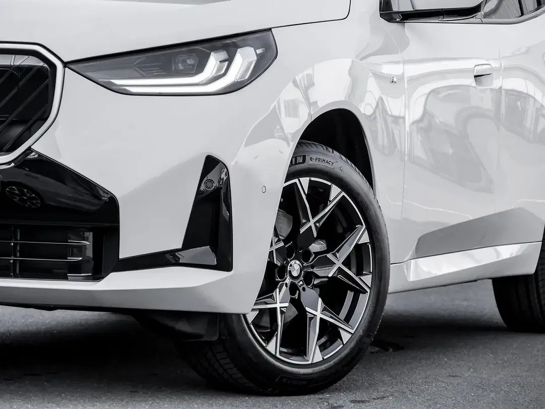 BMW X3 xDrive M - Thumbnail 5