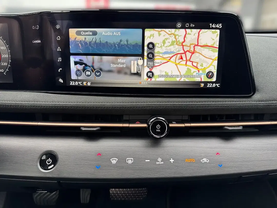 Nissan Ariya Evolve - Thumbnail 9