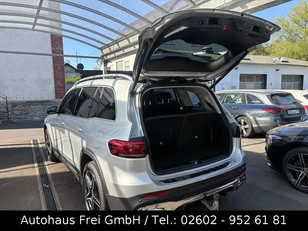 Mercedes-Benz GLB 200 AMG - Thumbnail 10