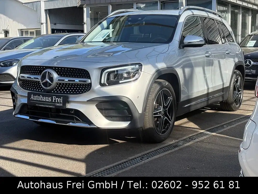 Mercedes-Benz GLB 200 AMG - Thumbnail 4