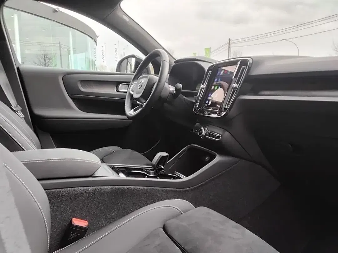 Volvo C40 Recharge - Thumbnail 4