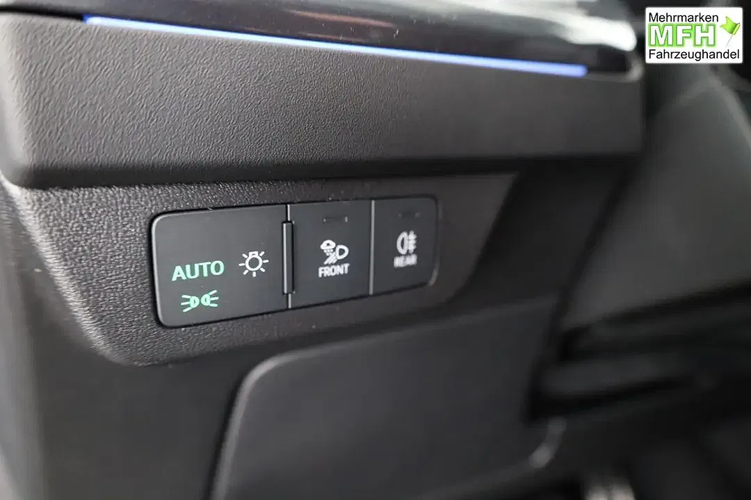 Audi Q4 e-tron 45 quattro Matrix LED Base S line - Thumbnail 9