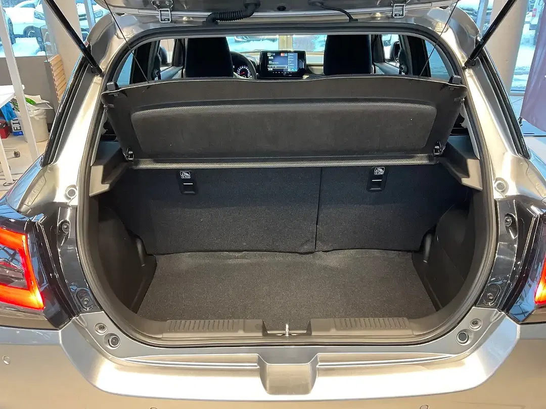 Suzuki Swift 1.2 Dualjet AllGrip Comfort - Thumbnail 8