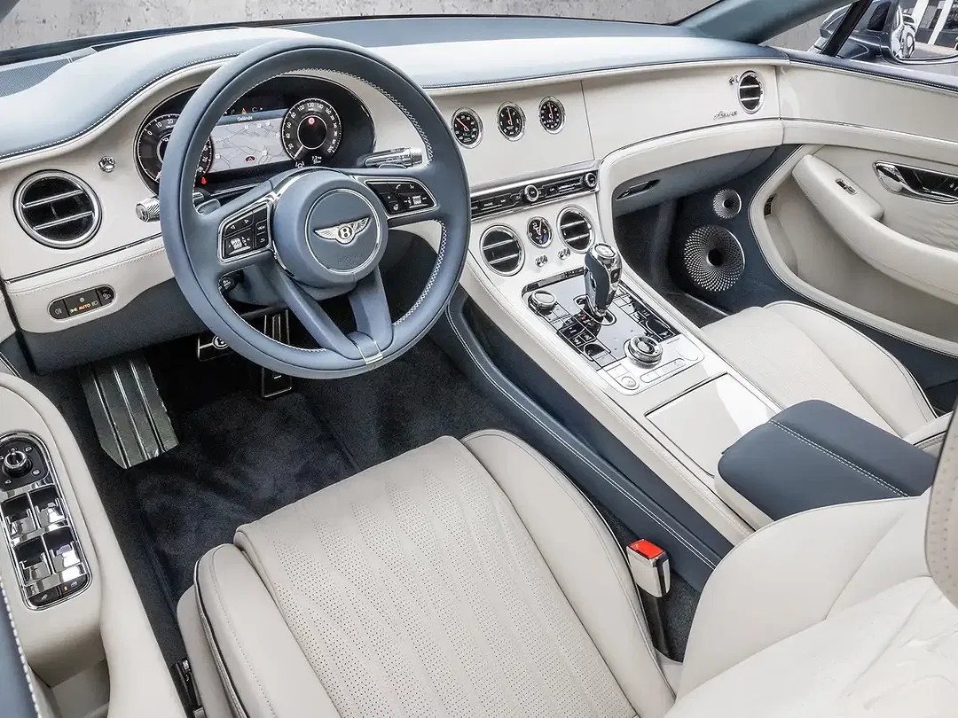 Bentley Continental GT Azure - Thumbnail 10