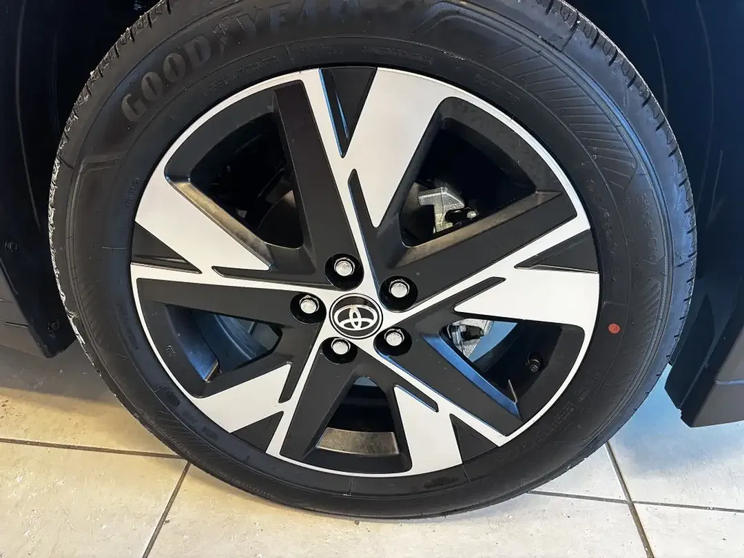 Toyota Aygo X 1.5 Hybrid Teamplayer - foto 10