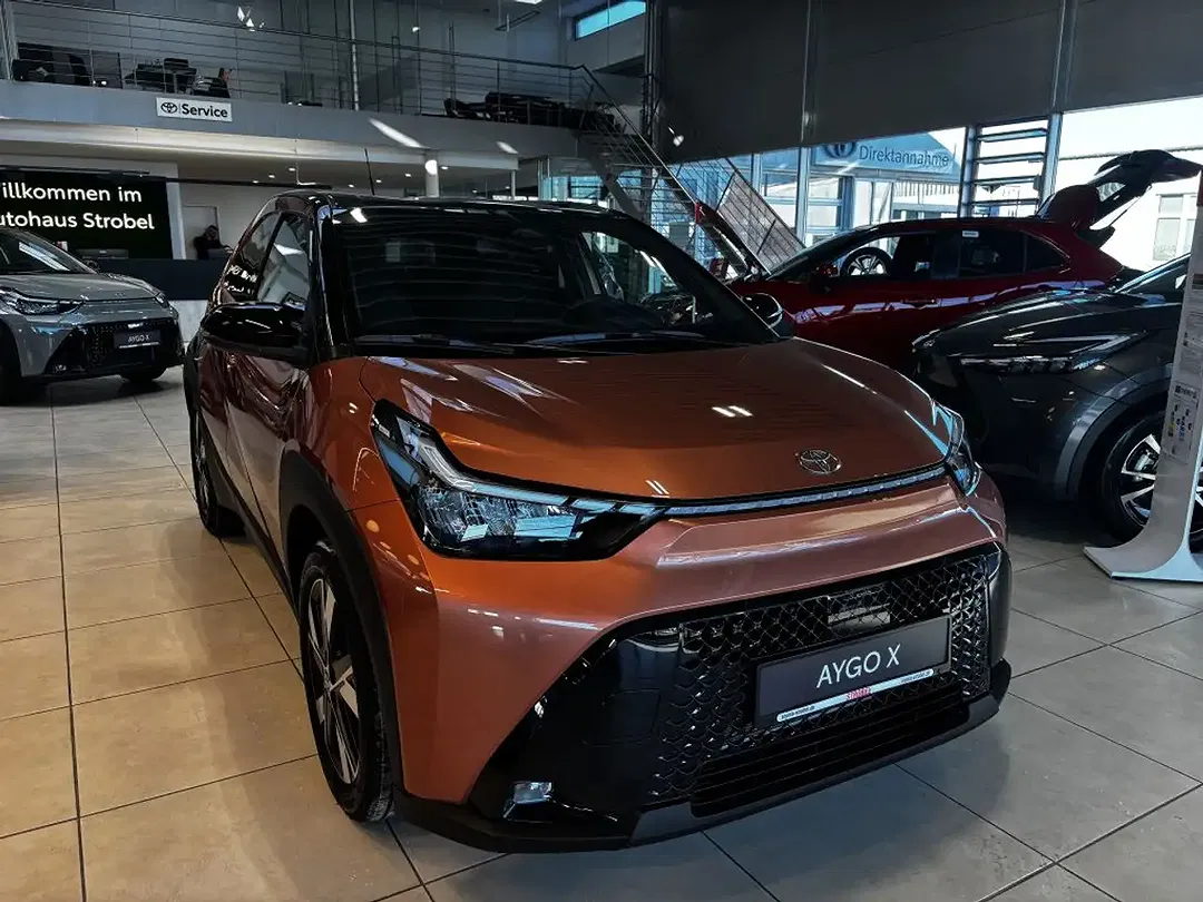 Toyota Aygo X 1.5 Hybrid Teamplayer - foto 2