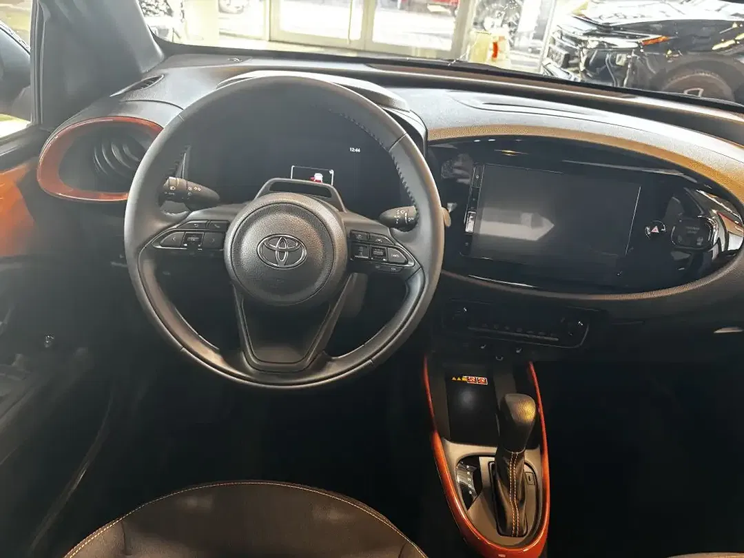 Toyota Aygo X 1.5 Hybrid Teamplayer - Thumbnail 7