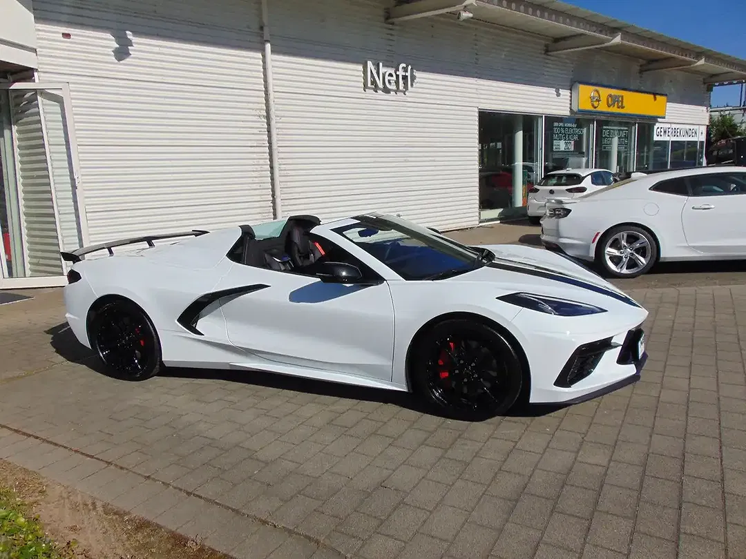 Corvette C8 Convertible 3LT - Thumbnail 4