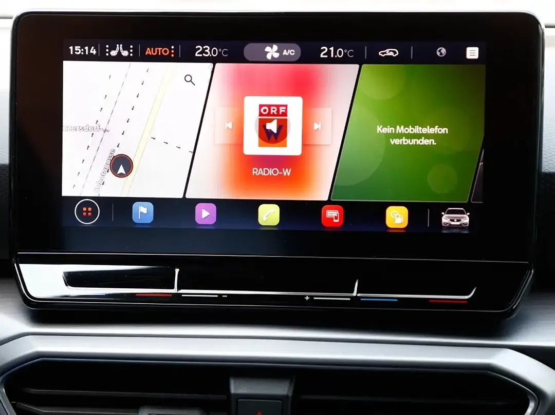 SEAT Leon 1.5 eTSI ACT DSG FR - Thumbnail 10