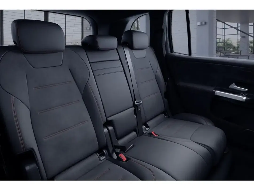 Mercedes-Benz GLB 250 4MATIC AMG MBUX - Thumbnail 9
