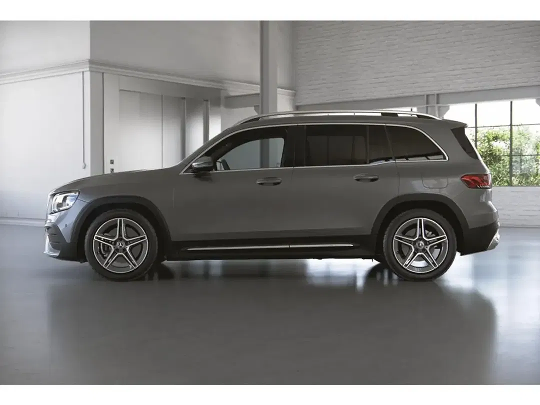 Mercedes-Benz GLB 250 4MATIC AMG MBUX - Thumbnail 2