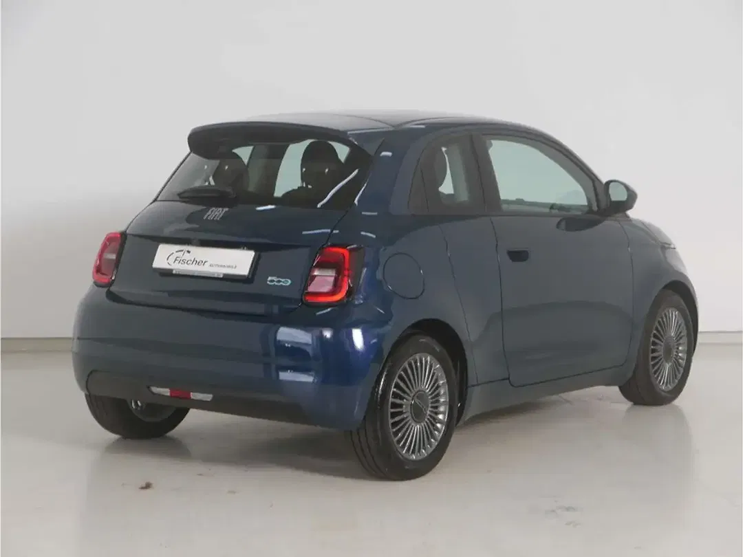 Fiat 500e Icon - Thumbnail 6