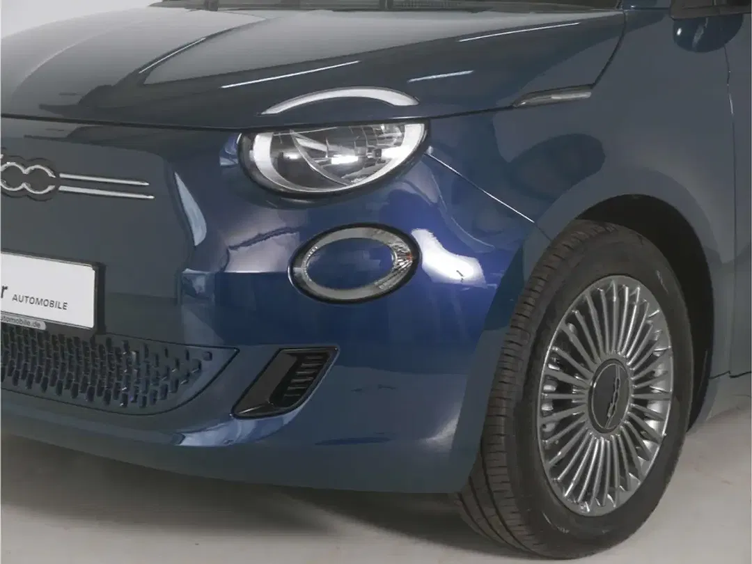 Fiat 500e Icon - Thumbnail 7
