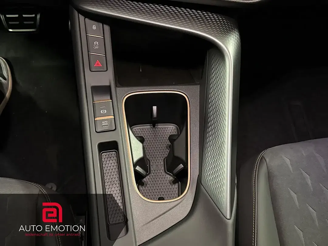 CUPRA Terramar PHEV DSG VZ1 - Thumbnail 14