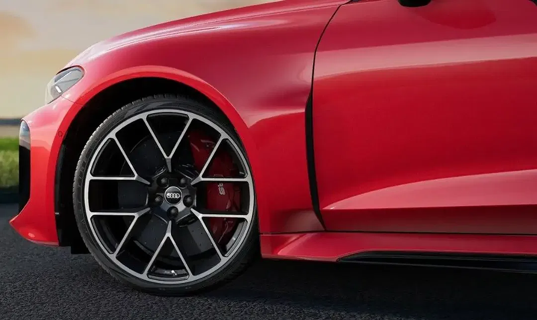 Audi RS5 Avant - Thumbnail 6
