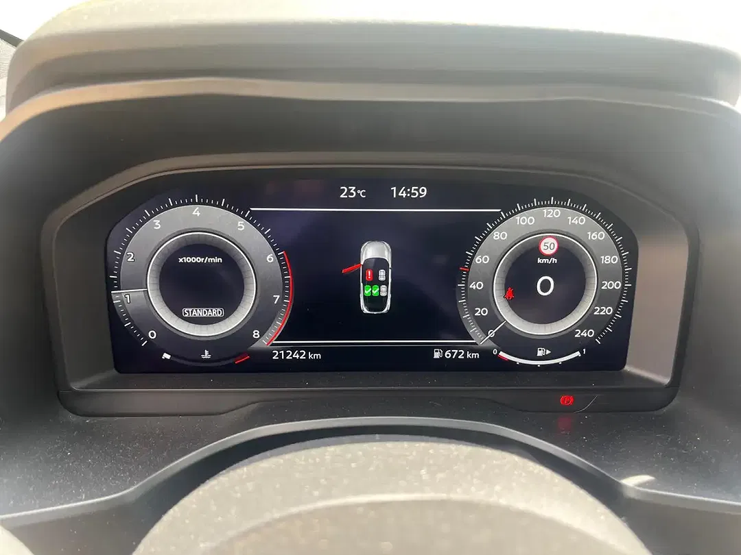 Nissan Qashqai MHEV Tekna - Thumbnail 9
