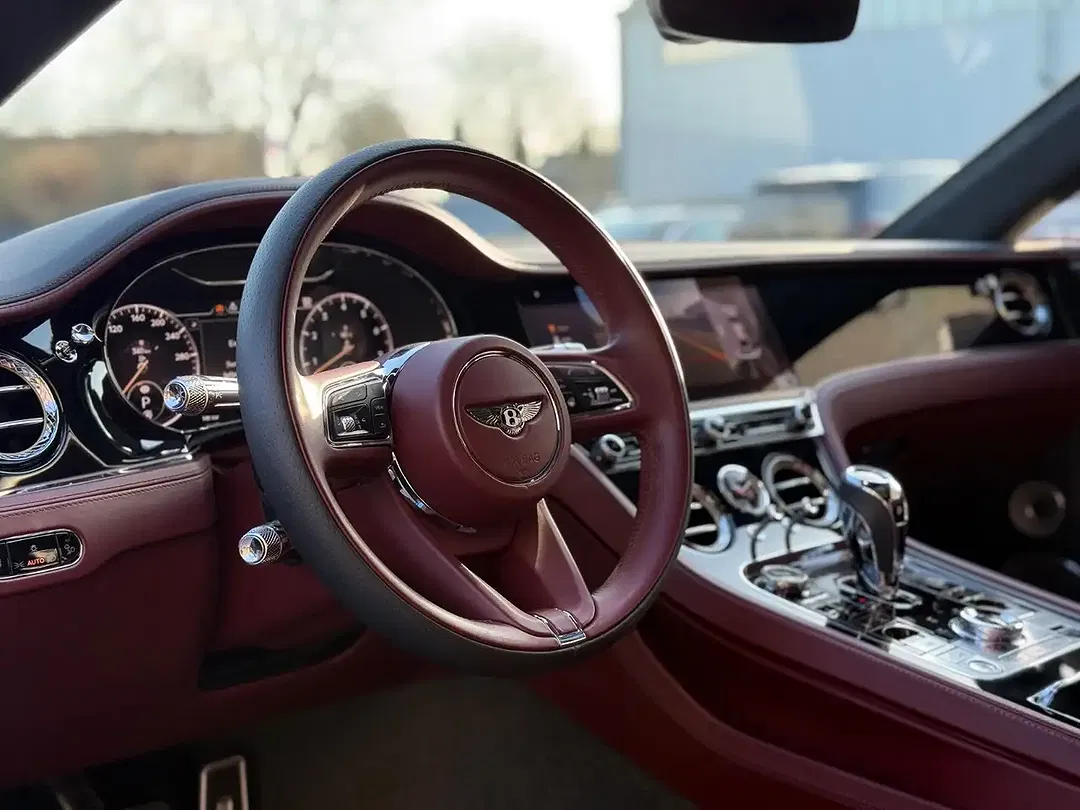 Bentley Continental GT - Thumbnail 10
