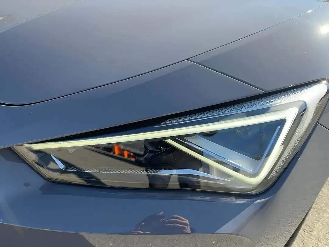 CUPRA Leon PHEV Matrix LED DCC Sportstourer VZ1 - Thumbnail 14