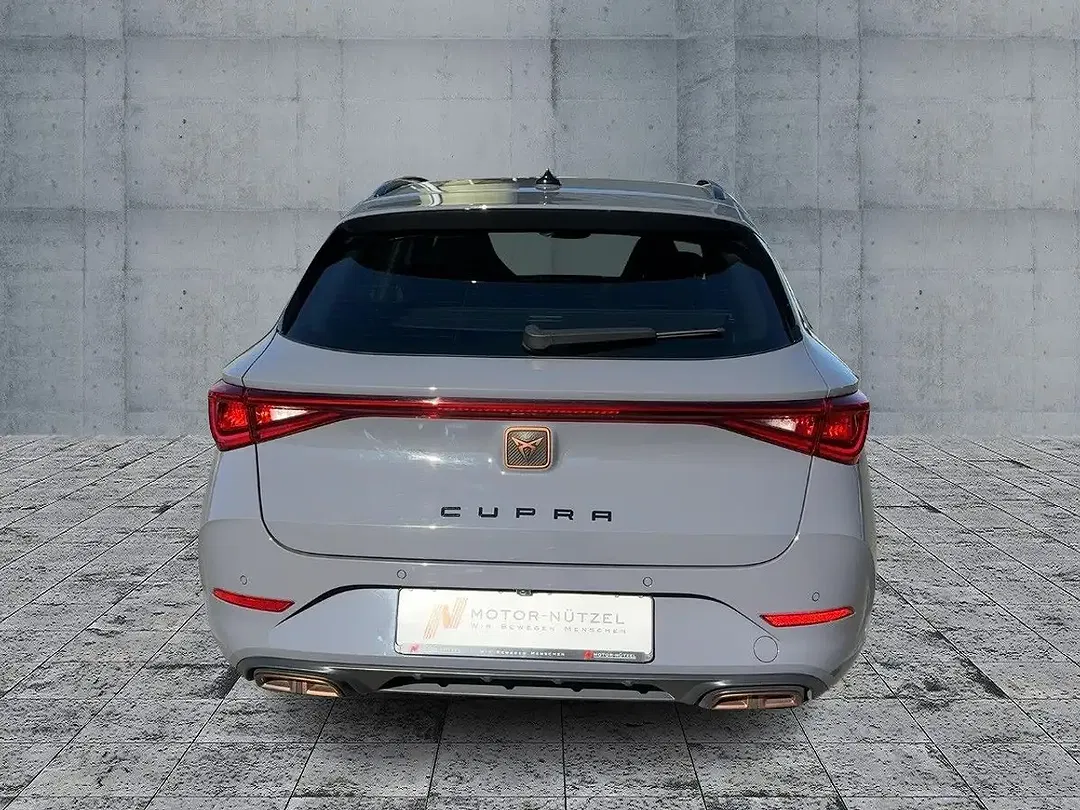 CUPRA Leon PHEV Matrix LED DCC Sportstourer VZ1 - Thumbnail 4