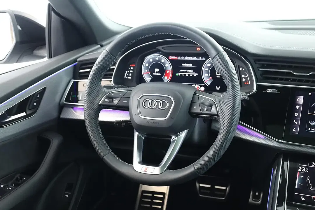 Audi SQ8 TFSI Matrix LED - foto 15