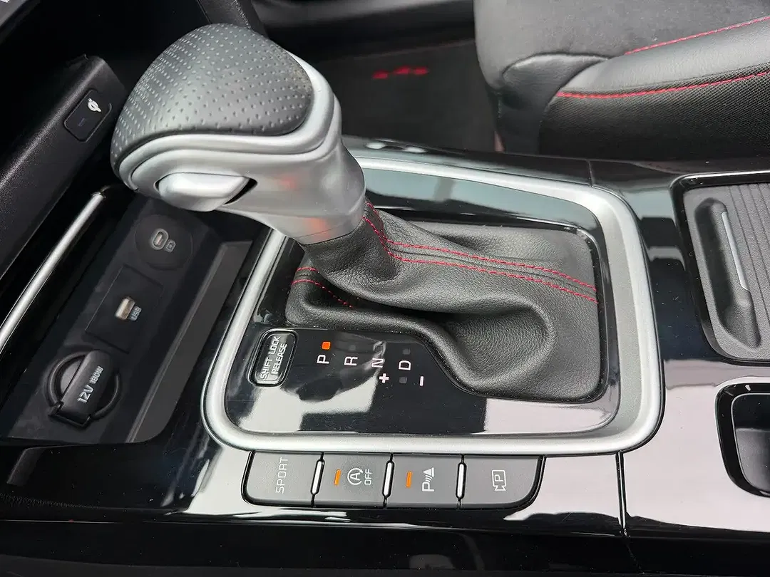 Kia ProCeed / pro_cee'd GT - foto 15
