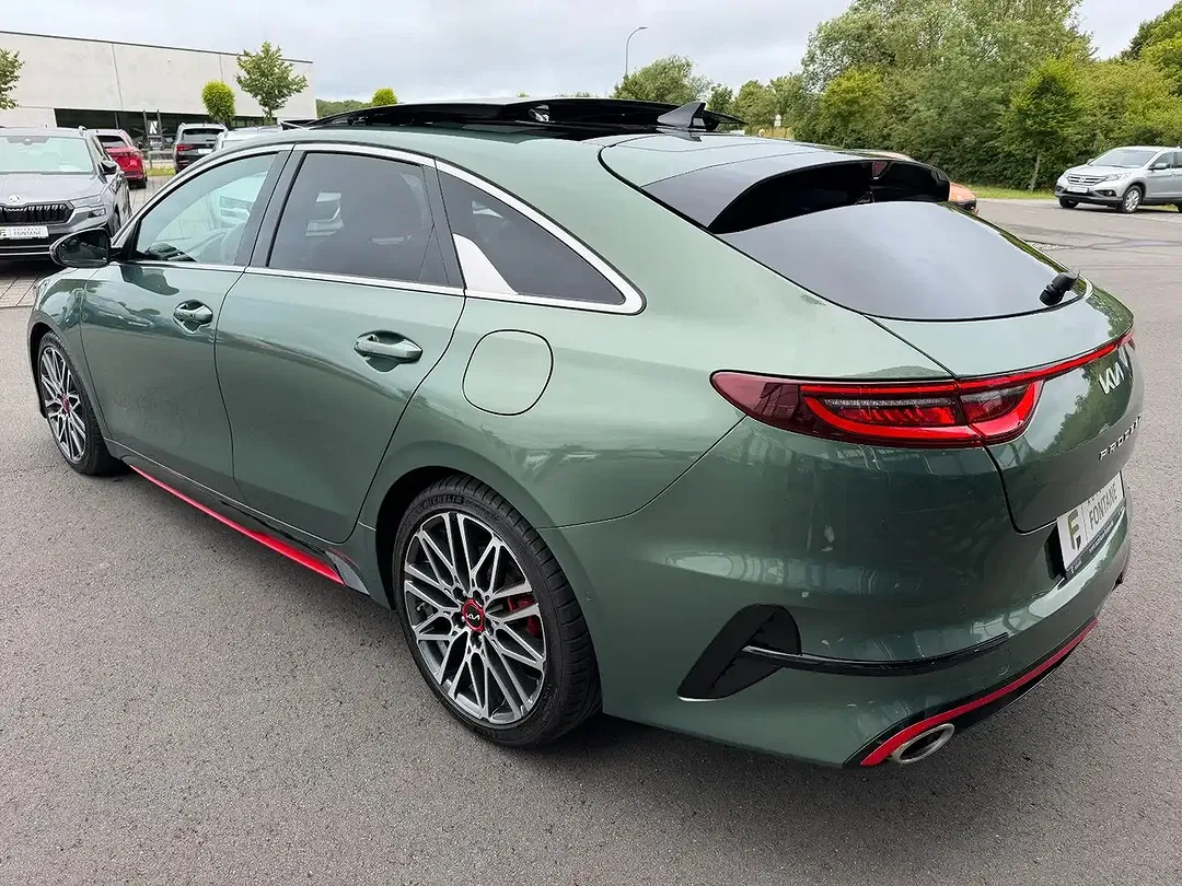 Kia ProCeed / pro_cee'd GT - Thumbnail 9