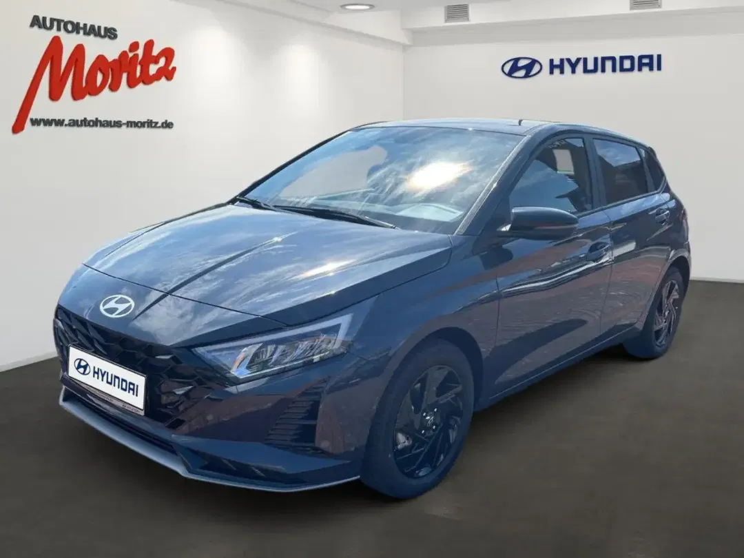 Hyundai i20 1.0 Blackline - Thumbnail 1
