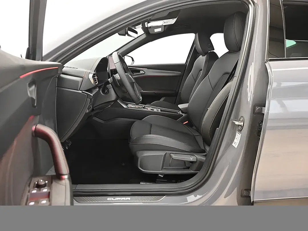 CUPRA Formentor PHEV - Thumbnail 11