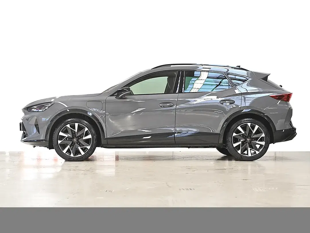 CUPRA Formentor PHEV - Thumbnail 3