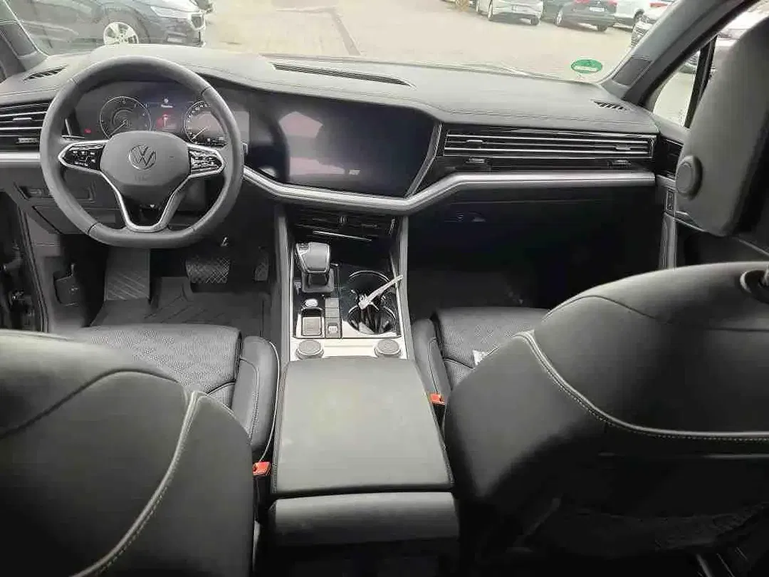 Volkswagen Touareg 3.0 TSI eHybrid 4Motion Elegance - Thumbnail 9