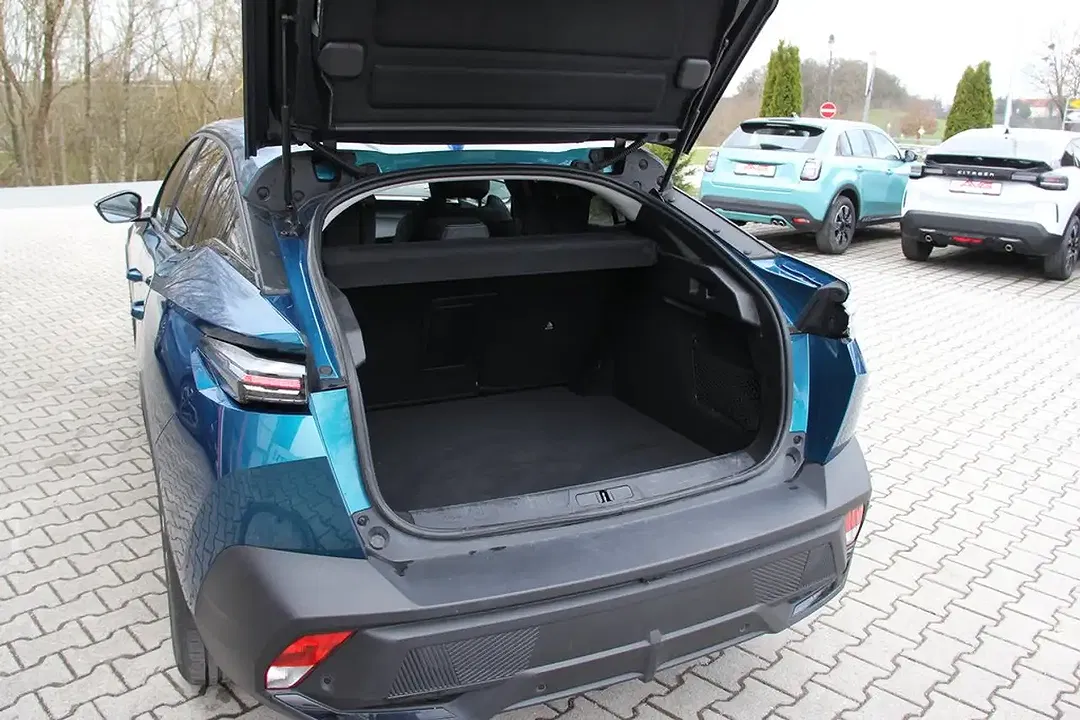 Peugeot 408 PHEV Allure - foto 14