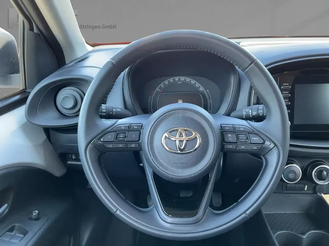 Toyota Aygo - Thumbnail 13