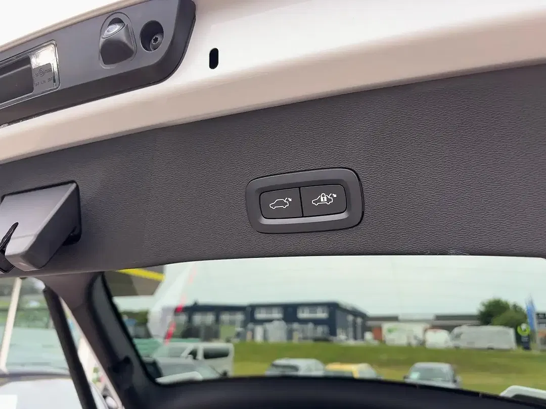 Volvo C40 EV Recharge Plus - foto 14