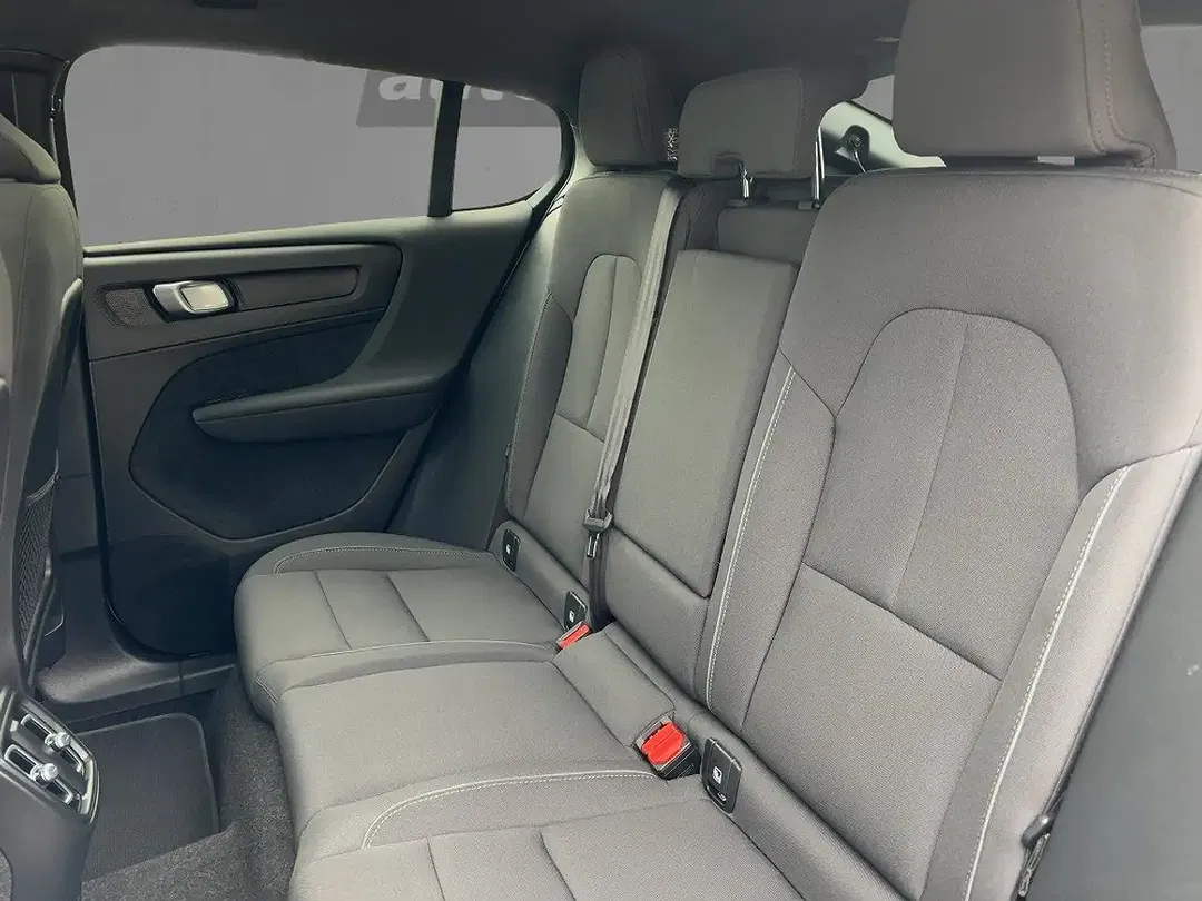 Volvo C40 EV Recharge Plus - Thumbnail 7