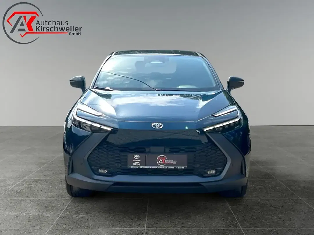Toyota C-HR Hybrid Teamplayer - Thumbnail 8