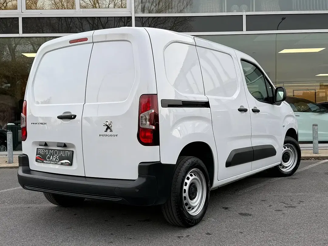 Peugeot Partner - Thumbnail 11