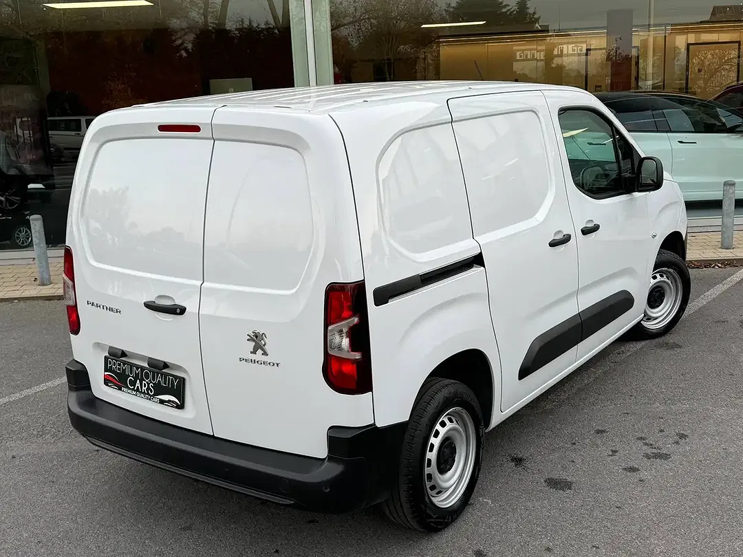 Peugeot Partner - Thumbnail 12