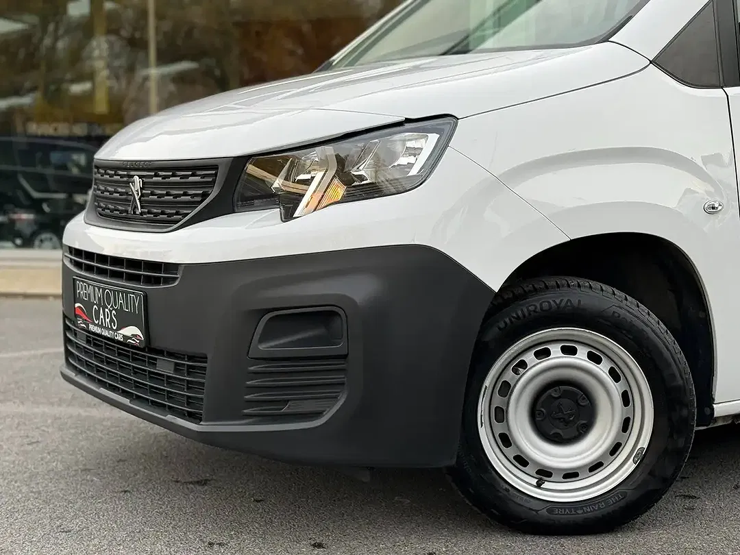 Peugeot Partner - Thumbnail 3