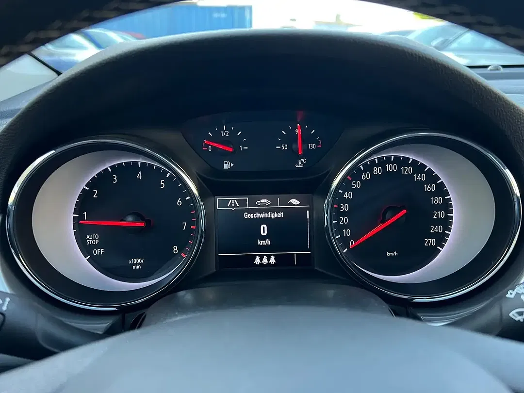 Opel Astra 1.2 - Thumbnail 13