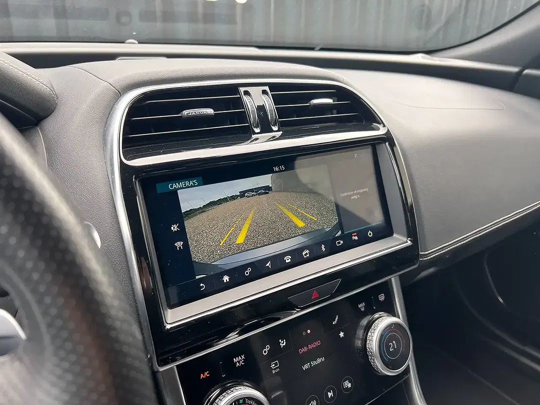 Jaguar XE P250 2.0 S - Thumbnail 39