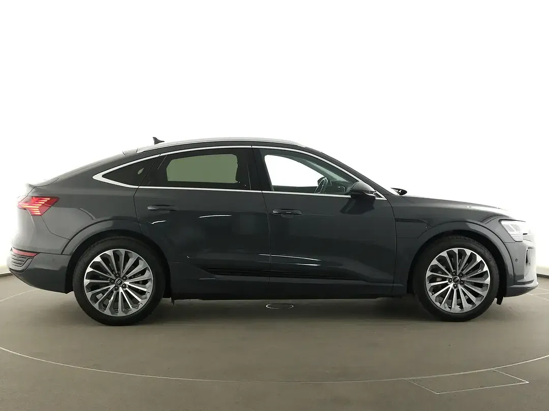 Audi Q8 50 e-tron quattro Sportback advanced - Thumbnail 12